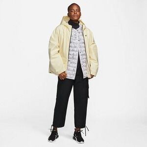 Nike Therma-Fit Tech Pack 3-1 jacket Women's Size XL Butter Yellow NWT Puffer
